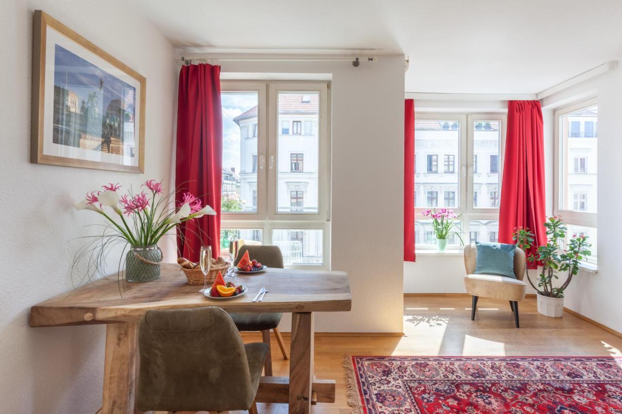 Schoenes Studio In Downtown Mitte Mit Balkon Берлин Экстерьер фото